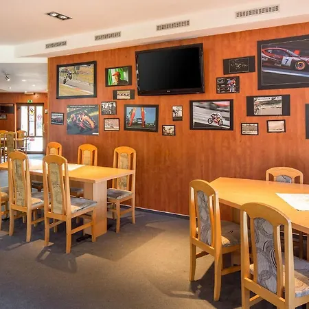 拷贝罗酒店 酒店 3*