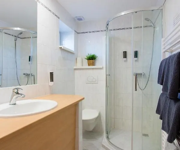 Kobero Hotel Ricany (South Moravian)